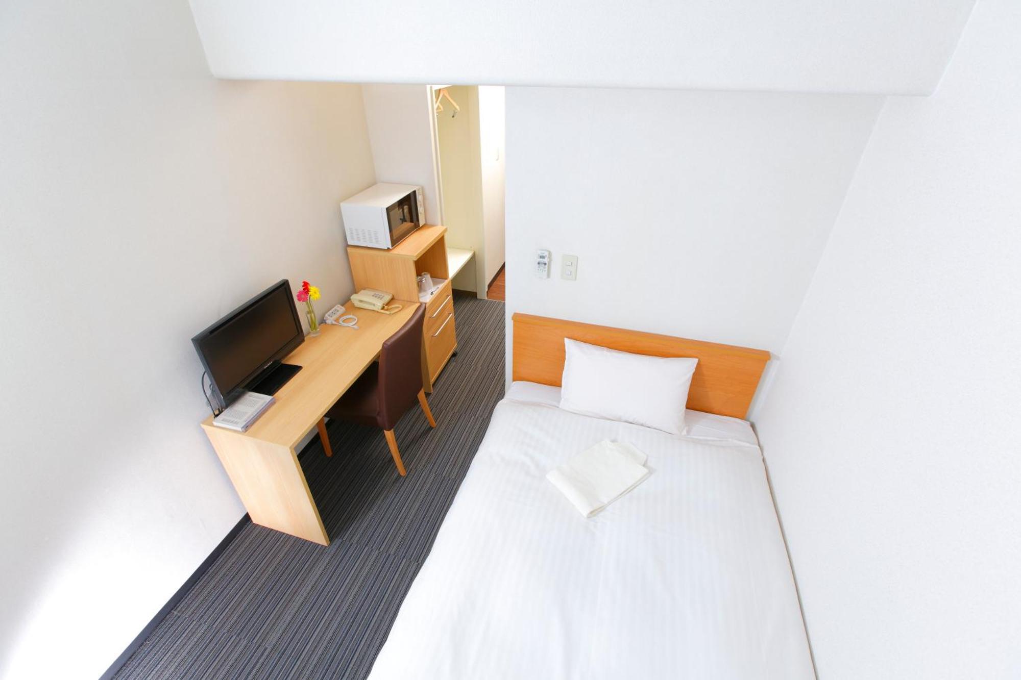 Single Room Smoking House Keeping is Optional Additional Cost