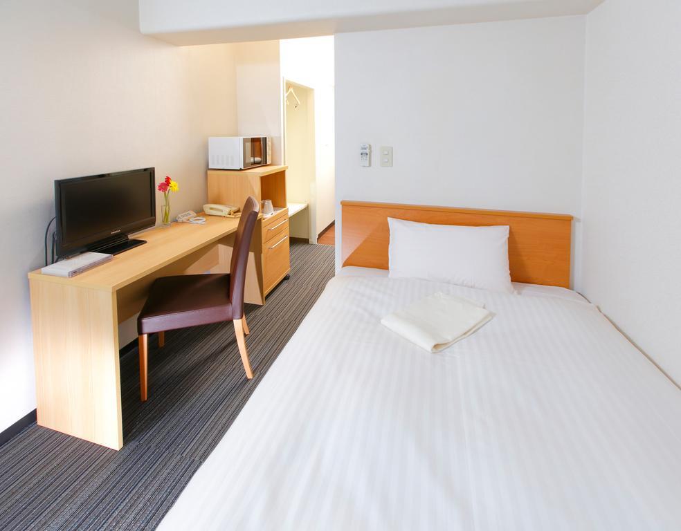 Single Room Smoking House Keeping is Optional Additional Cost